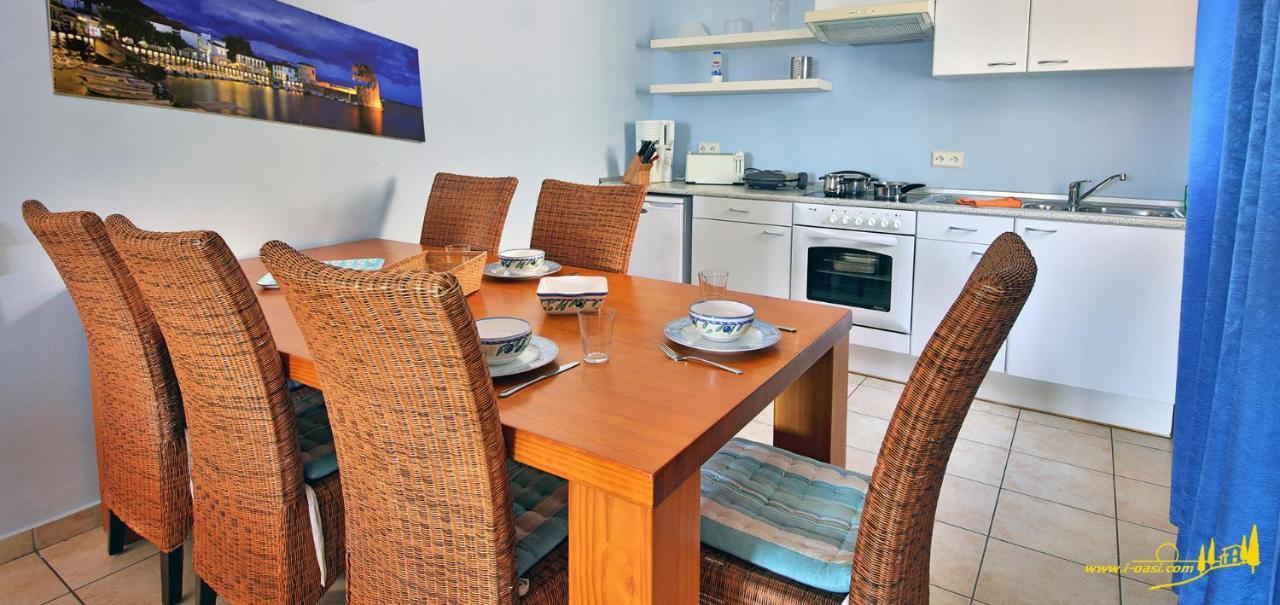Oasis By The Sea Aparthotel Хилиаду Екстериор снимка